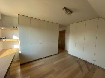 Maatwerk voor een dressing en bureau