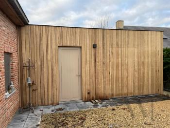 houten bijgebouw