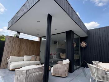 tuinkamer met bar